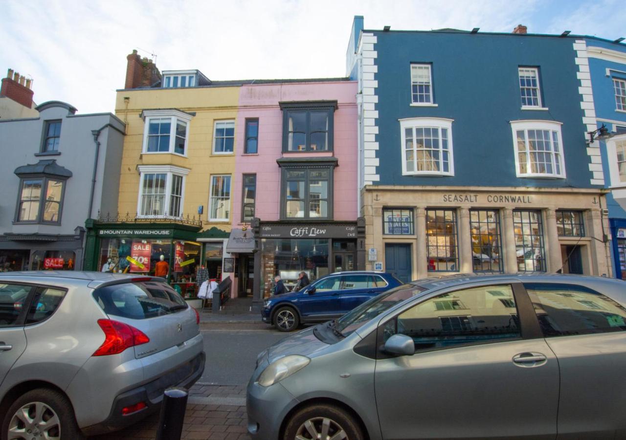 Tudor Apartment Tenby Exterior photo